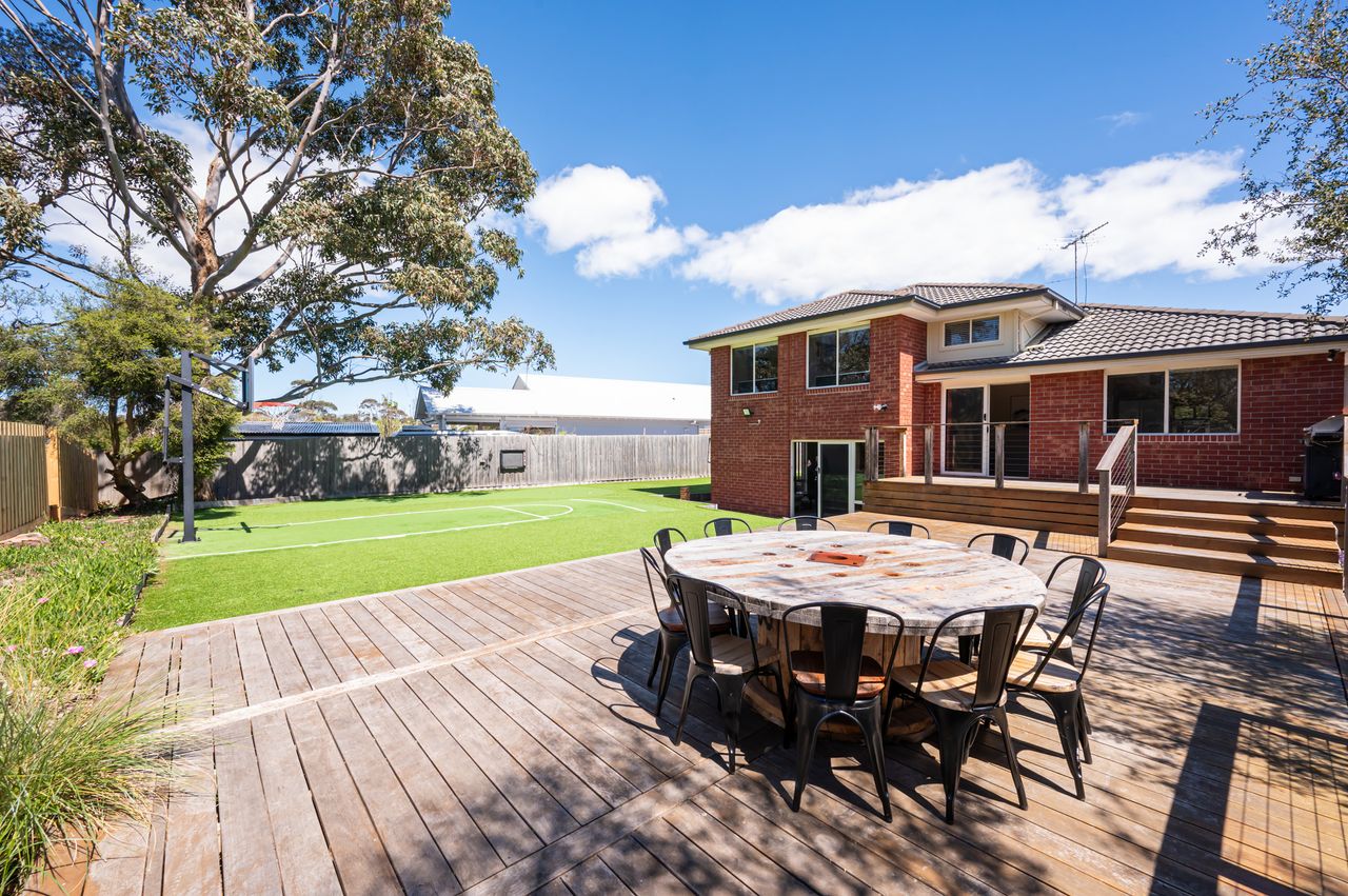 Capel Grand Villa | Pet-Friendly Beach Escape
